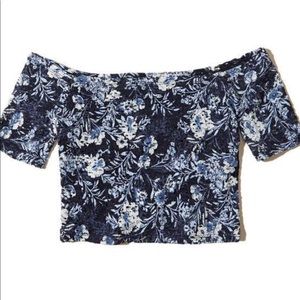 5️⃣✖️2️⃣5️⃣ Off shoulders Crop Top 🌊